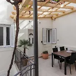 Odin - One Bedroom - 2 Lejlighed