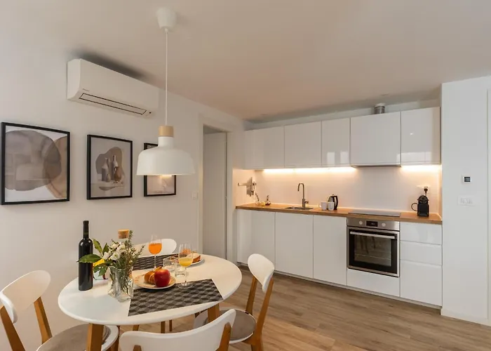 Odin - One Bedroom - 2